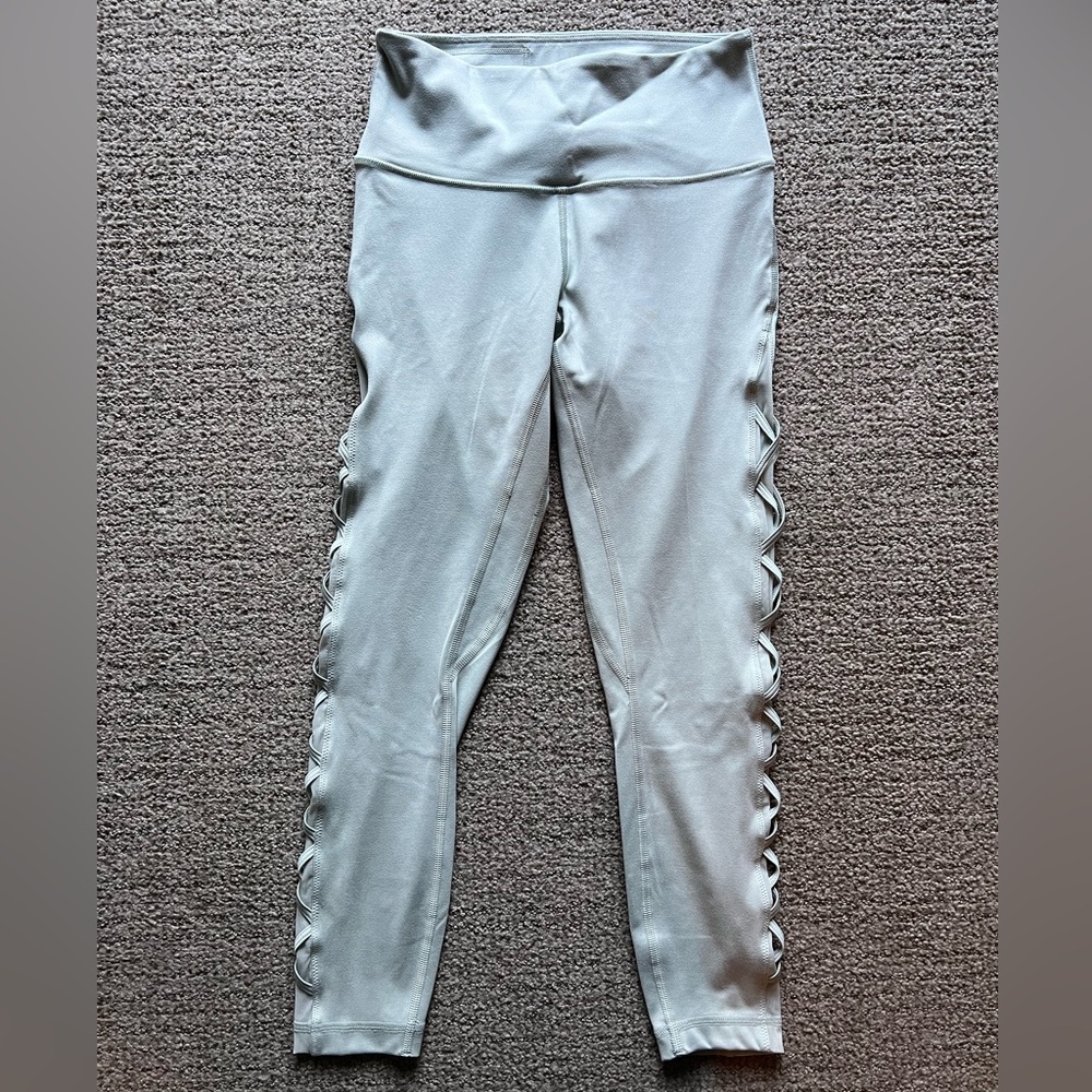 Lattice Mesh-Side Crop Leggings